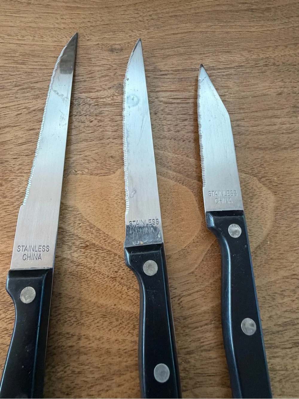 6 knives